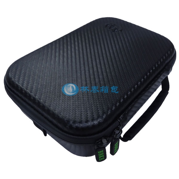 （非標(biāo)準(zhǔn)小號(hào)）黑色pu EVA相機(jī)包拉牌細(xì)節(jié)